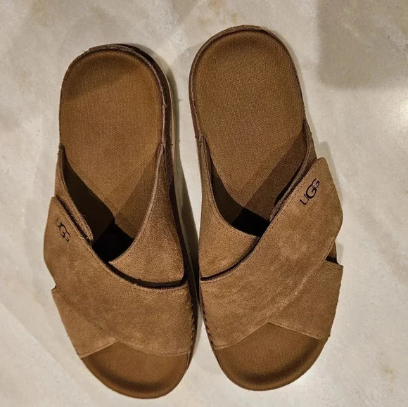 UGG Goldenstar Suede Slides Size 9 Color Beige - Picture 2 of 10